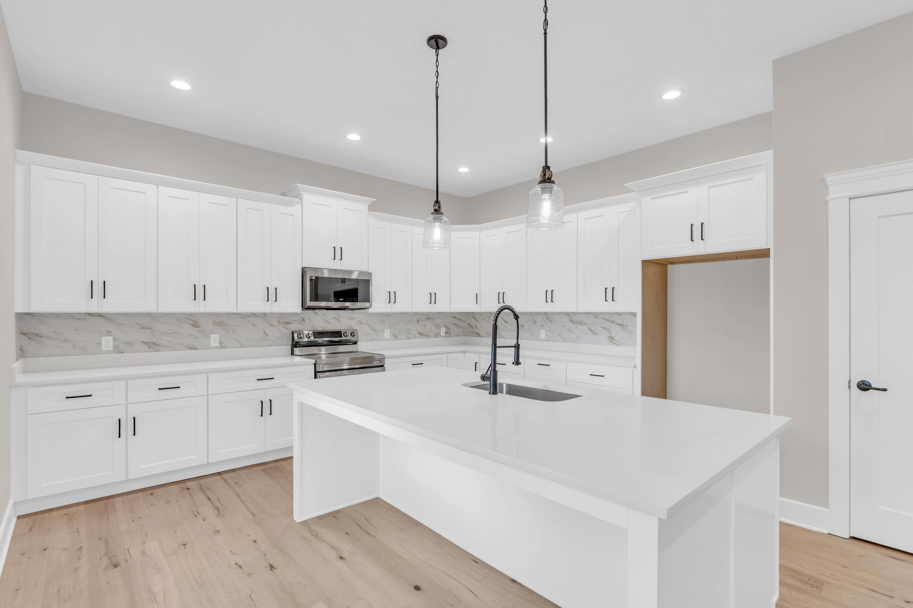 115 White Tail Lane