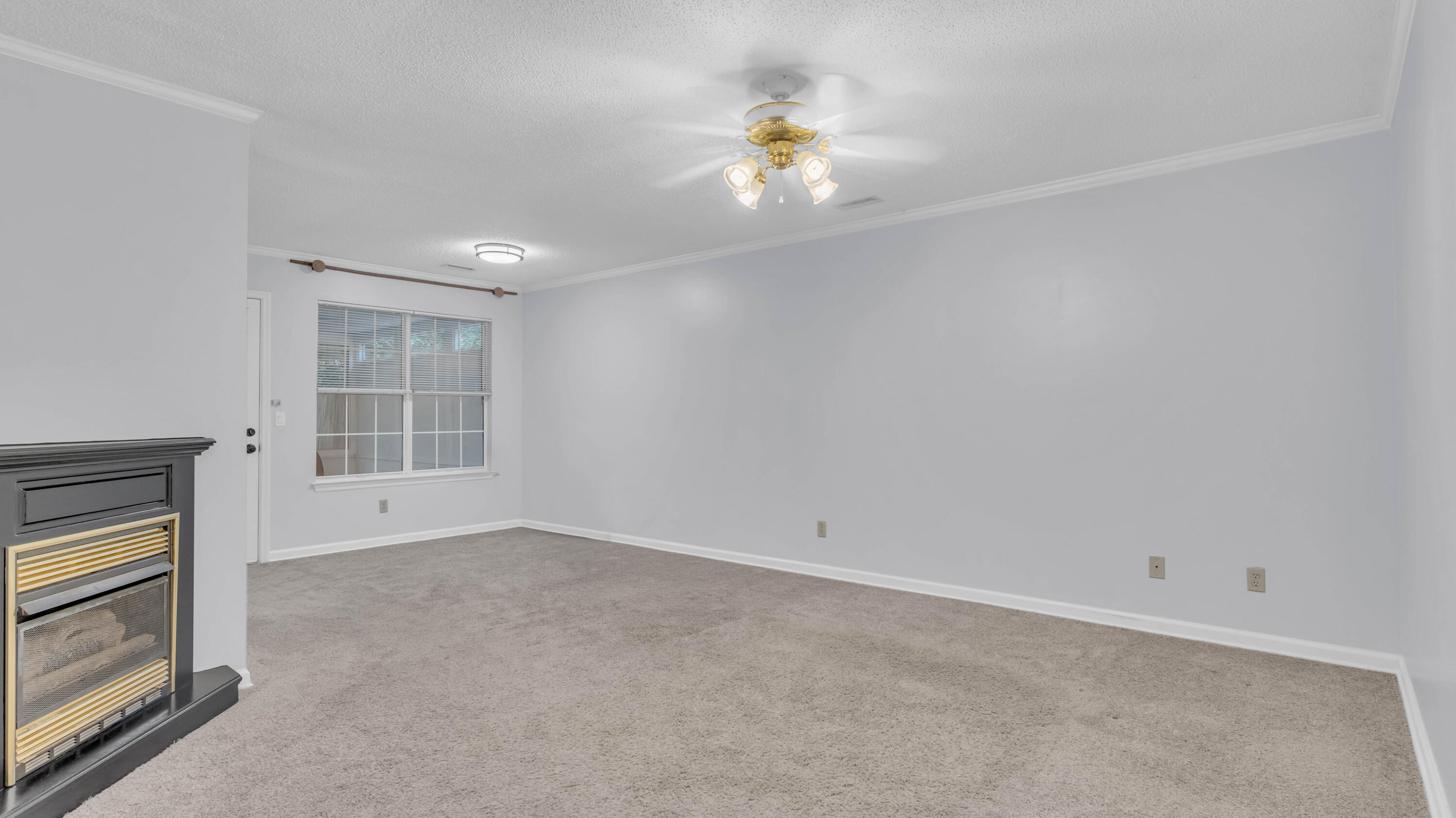 7524 Eric Drive