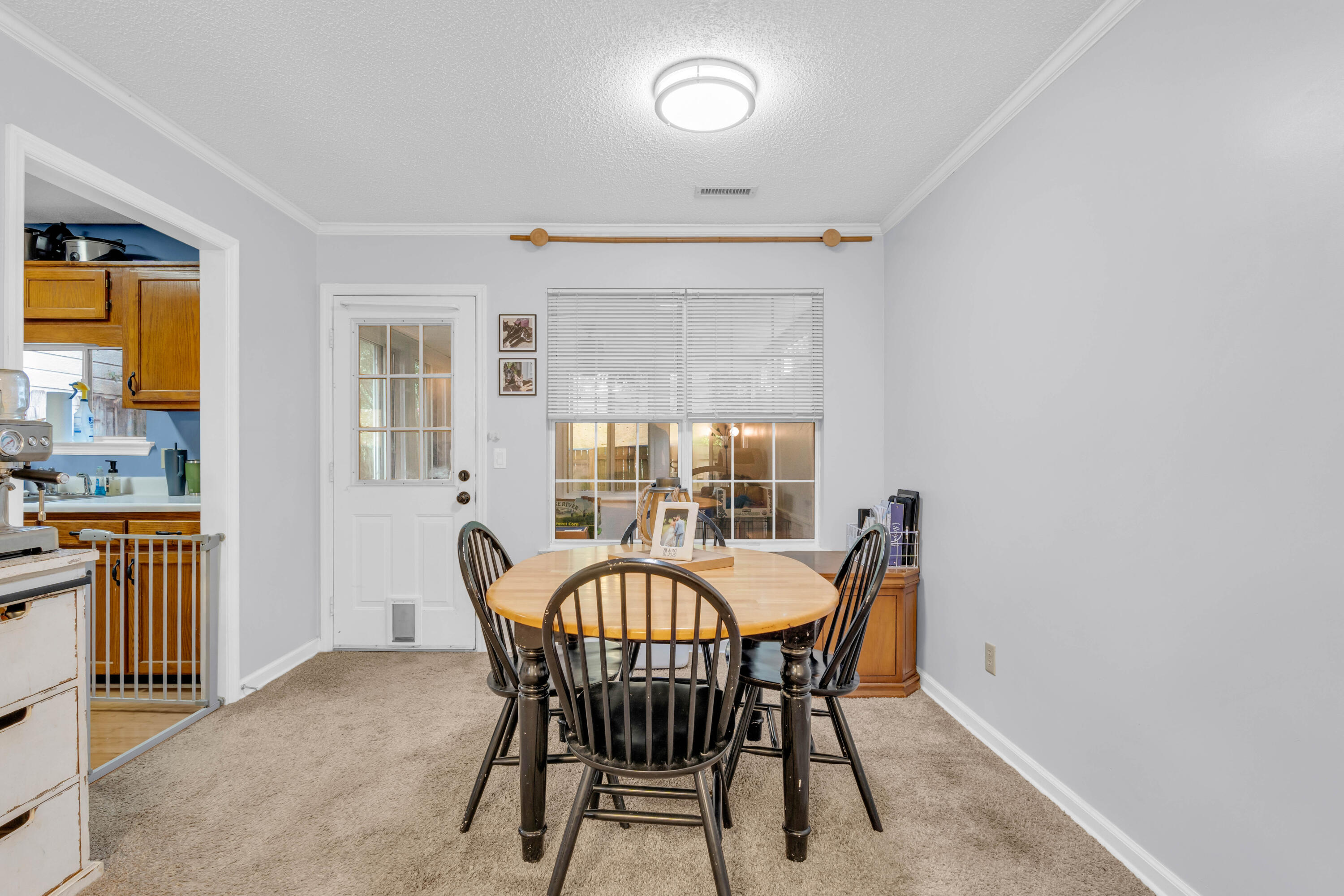 7524 Eric Drive