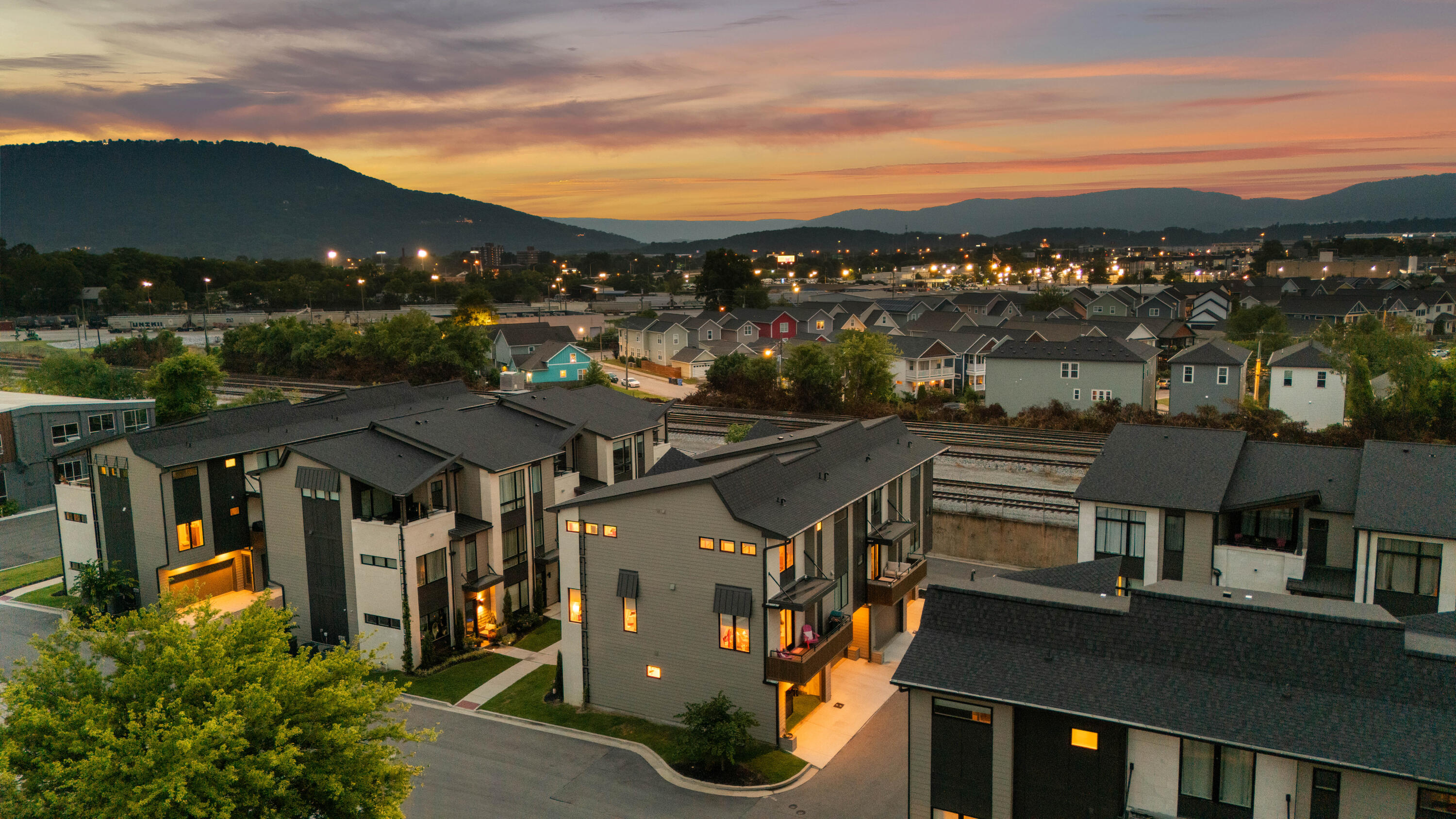 789 Burnside Place