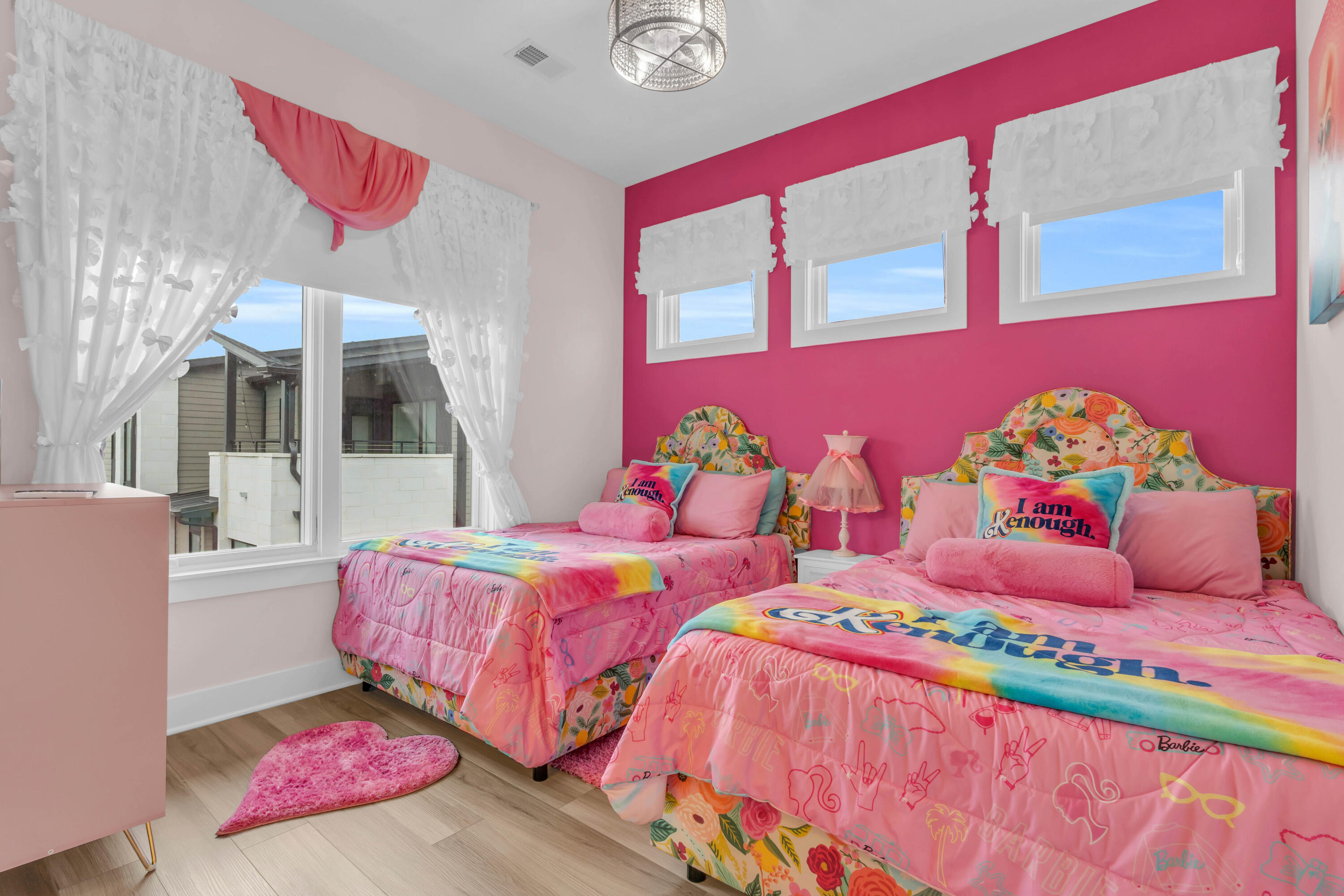 789 Burnside Place