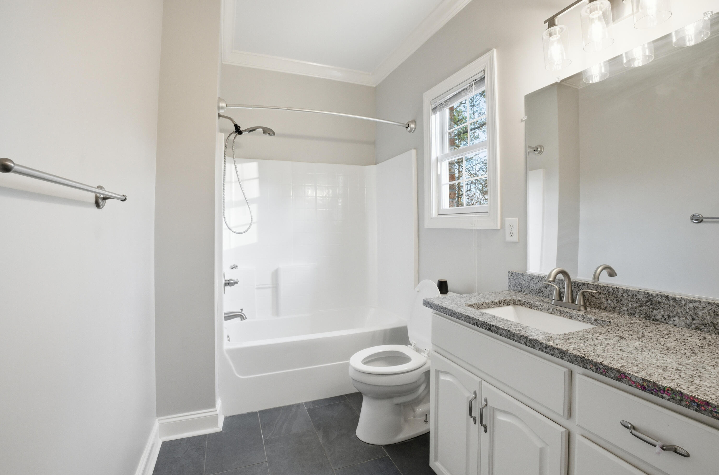 589 Johnston Road, McDonald