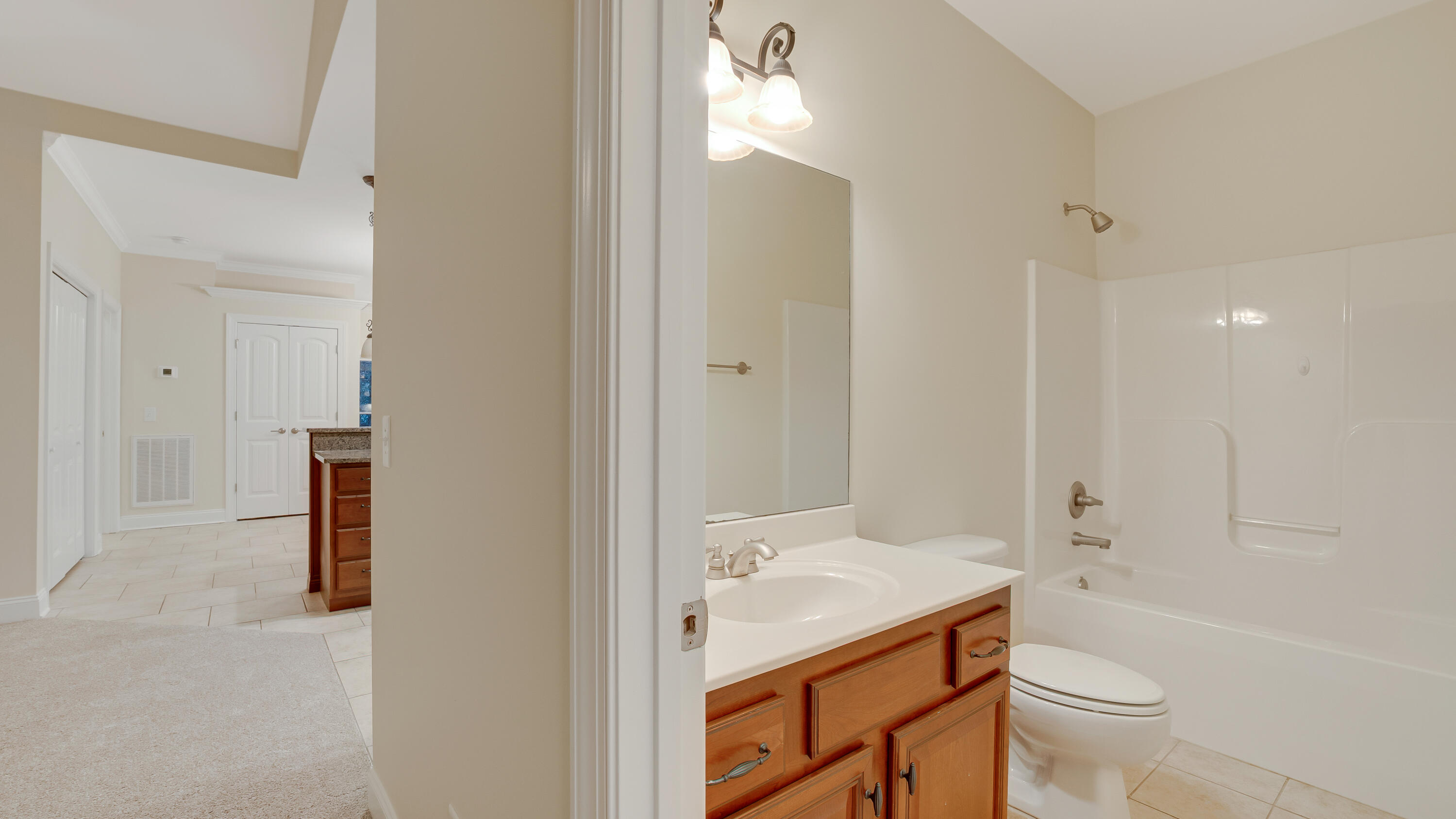 7685 Magnolia Leaf Lane