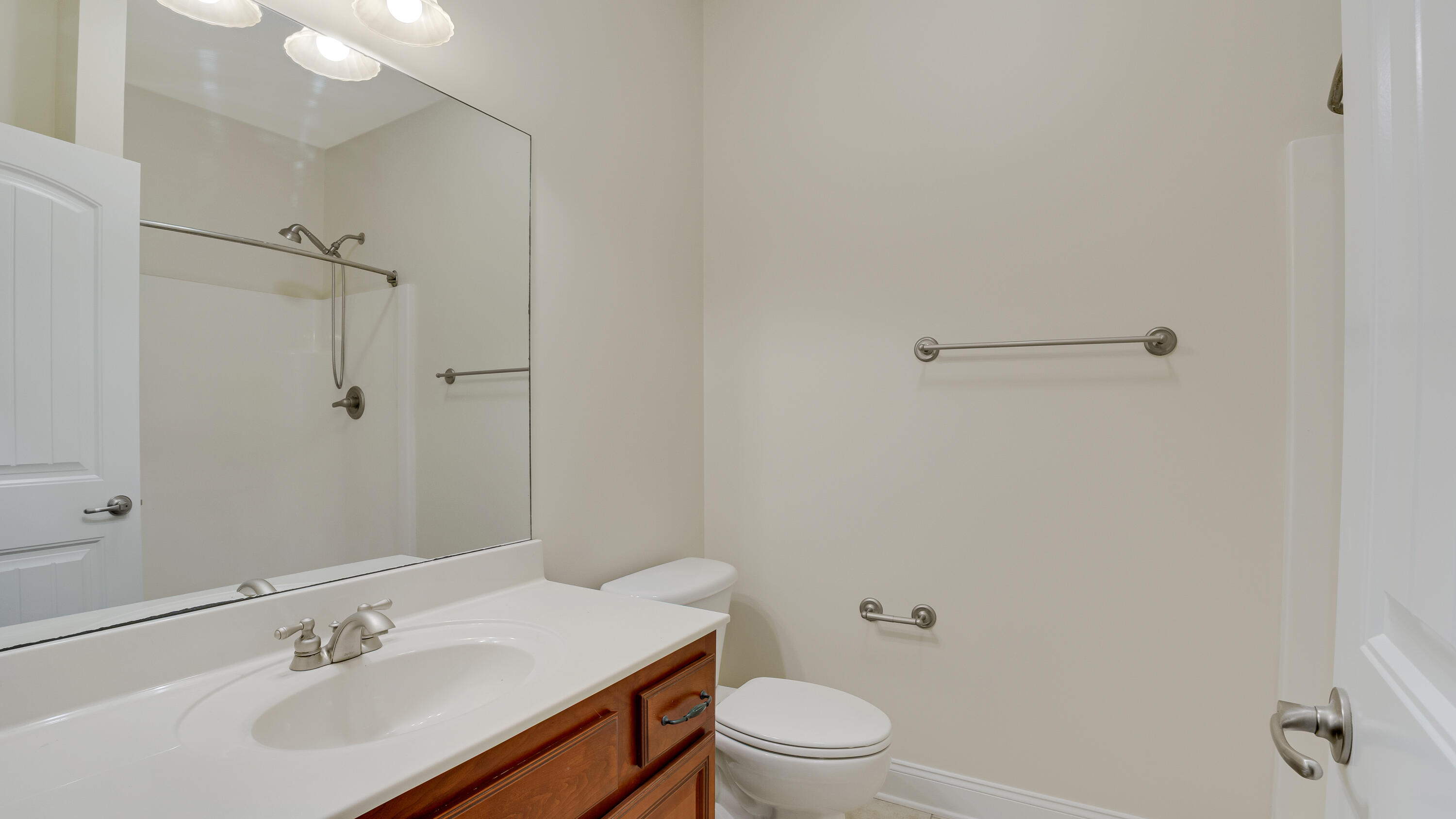 7685 Magnolia Leaf Lane