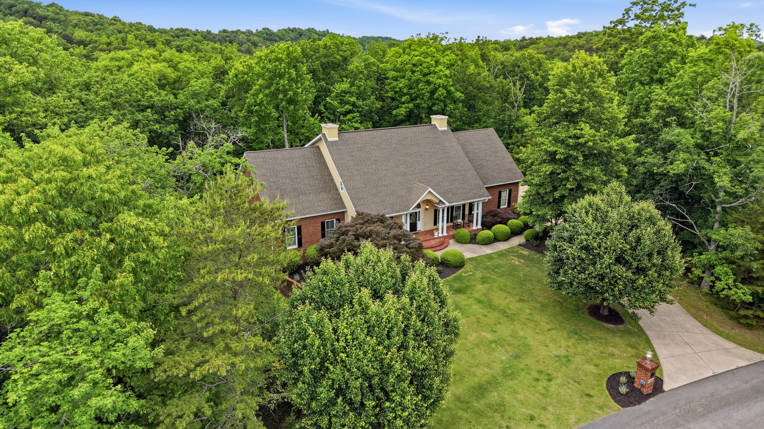 2519 Alpine Bluff Trail