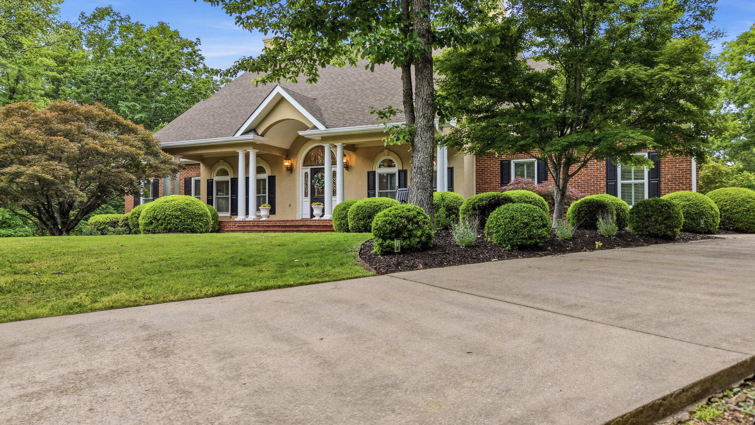 2519 Alpine Bluff Trail