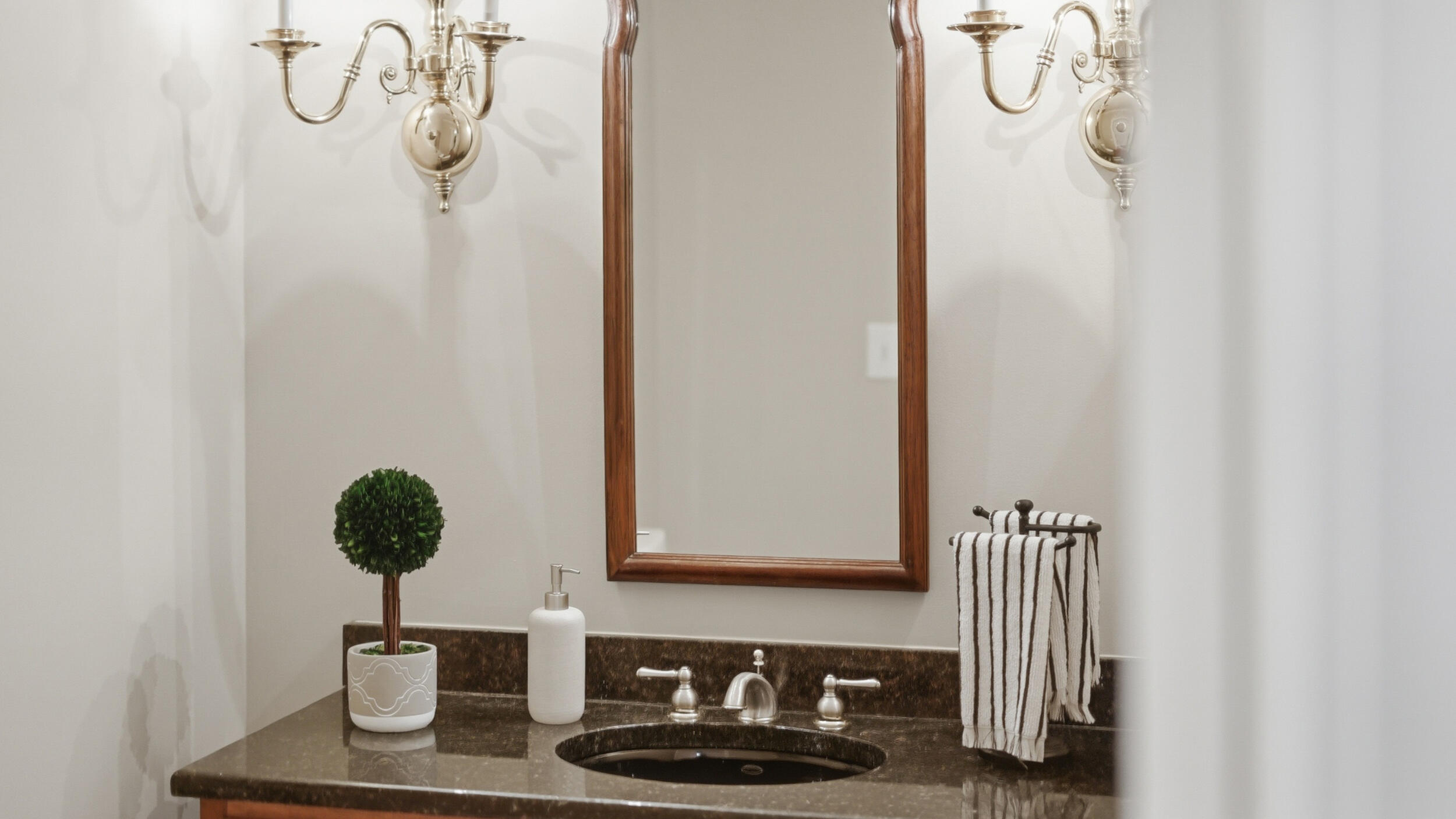 2519 Alpine Bluff Trail
