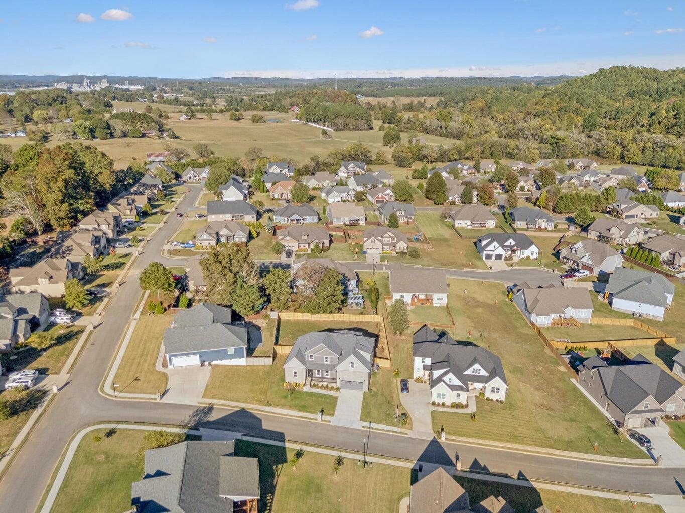 115 White Tail Lane NW