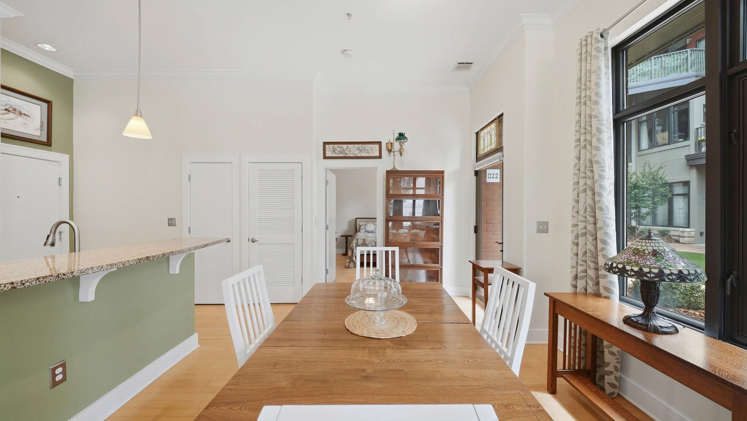 129 Walnut Street, Unit 022