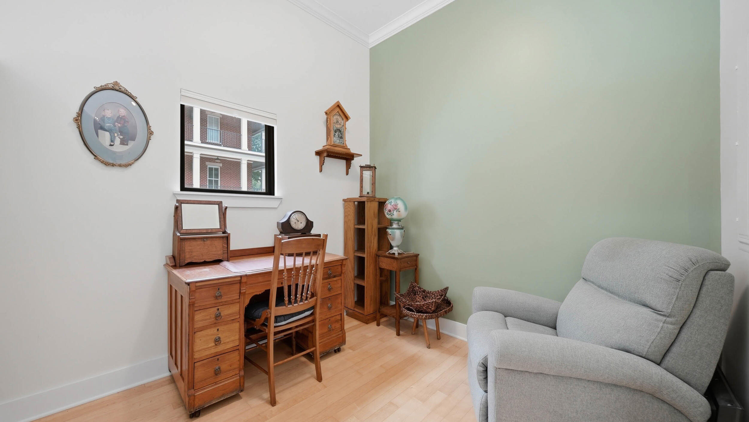 129 Walnut Street, Unit 022