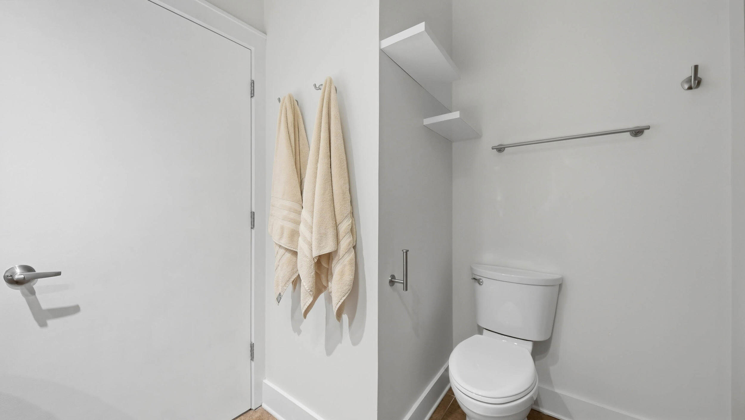 129 Walnut Street, Unit 022