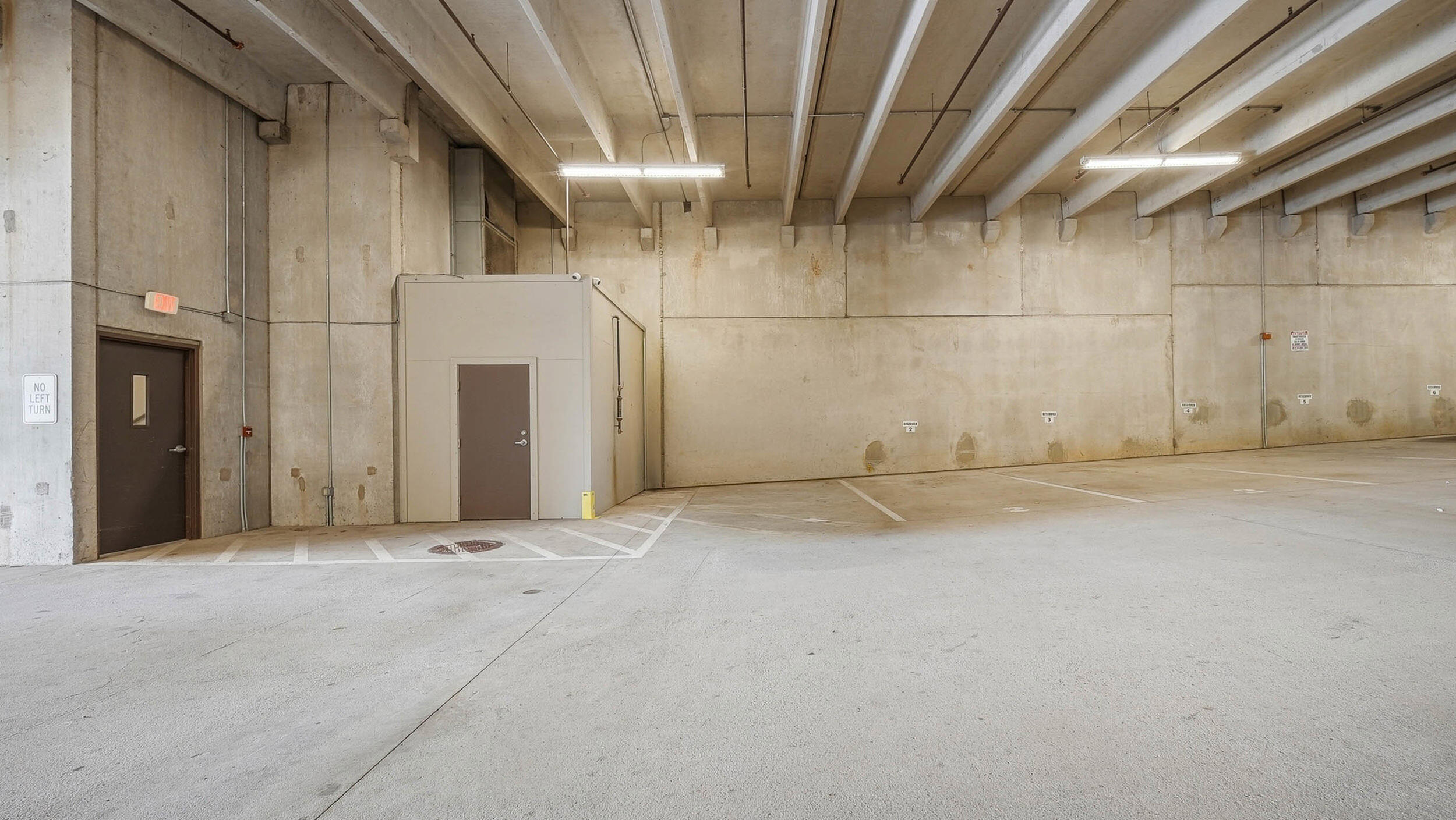 129 Walnut Street, Unit 022