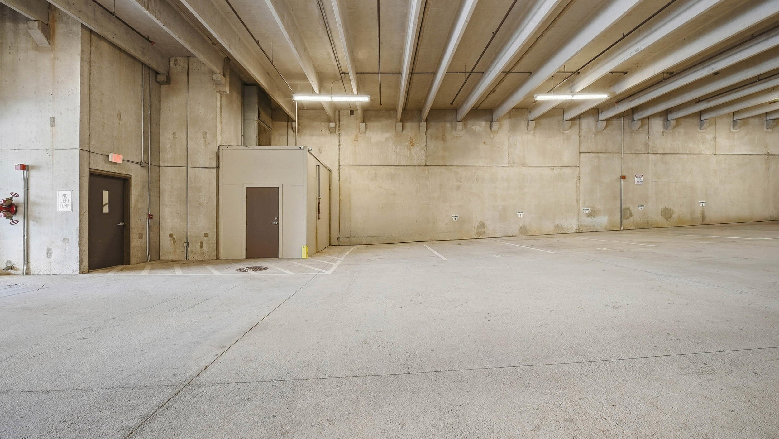 129 Walnut Street, Unit 022