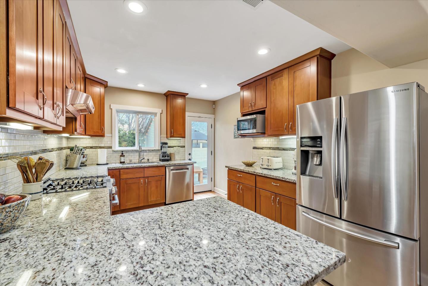 745 Willow Glen WAY