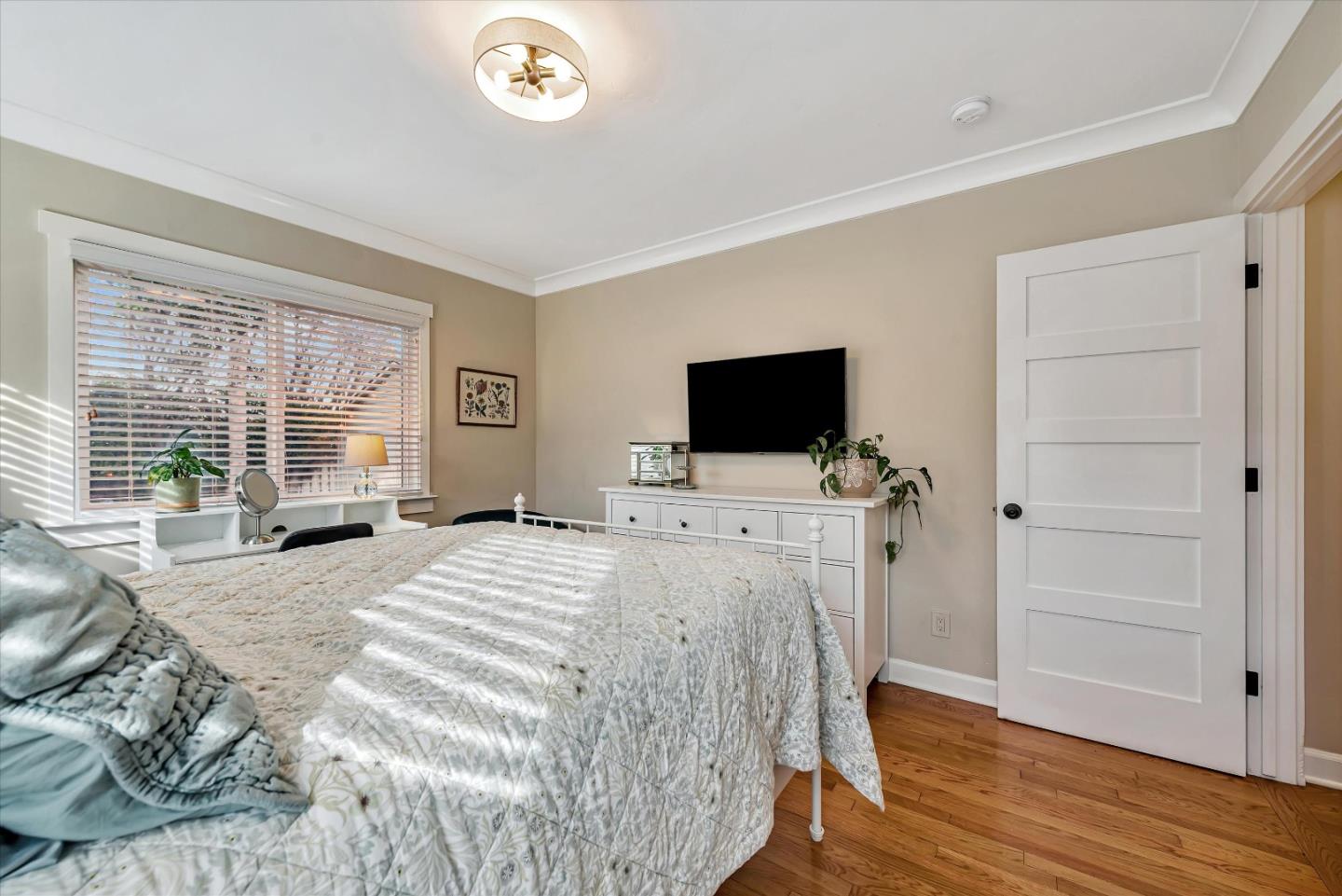 745 Willow Glen WAY