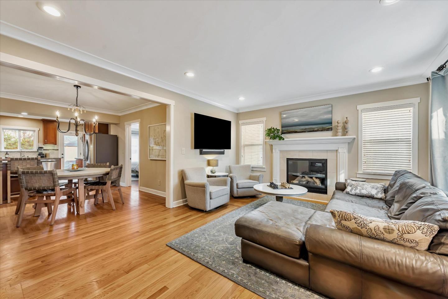 745 Willow Glen WAY