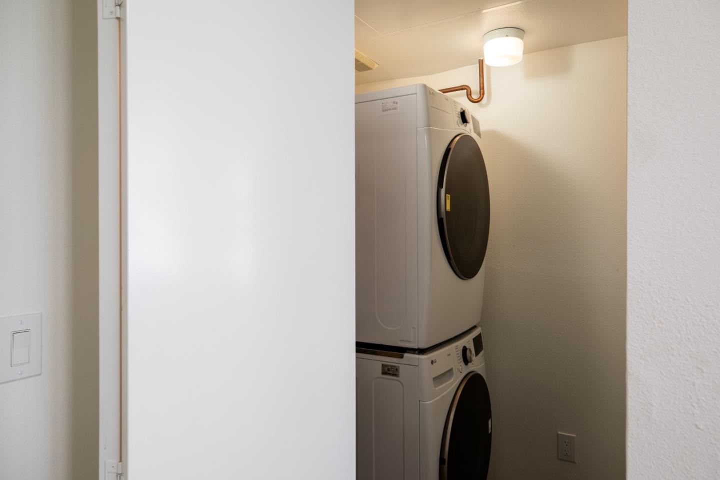 550 Ortega Avenue B123