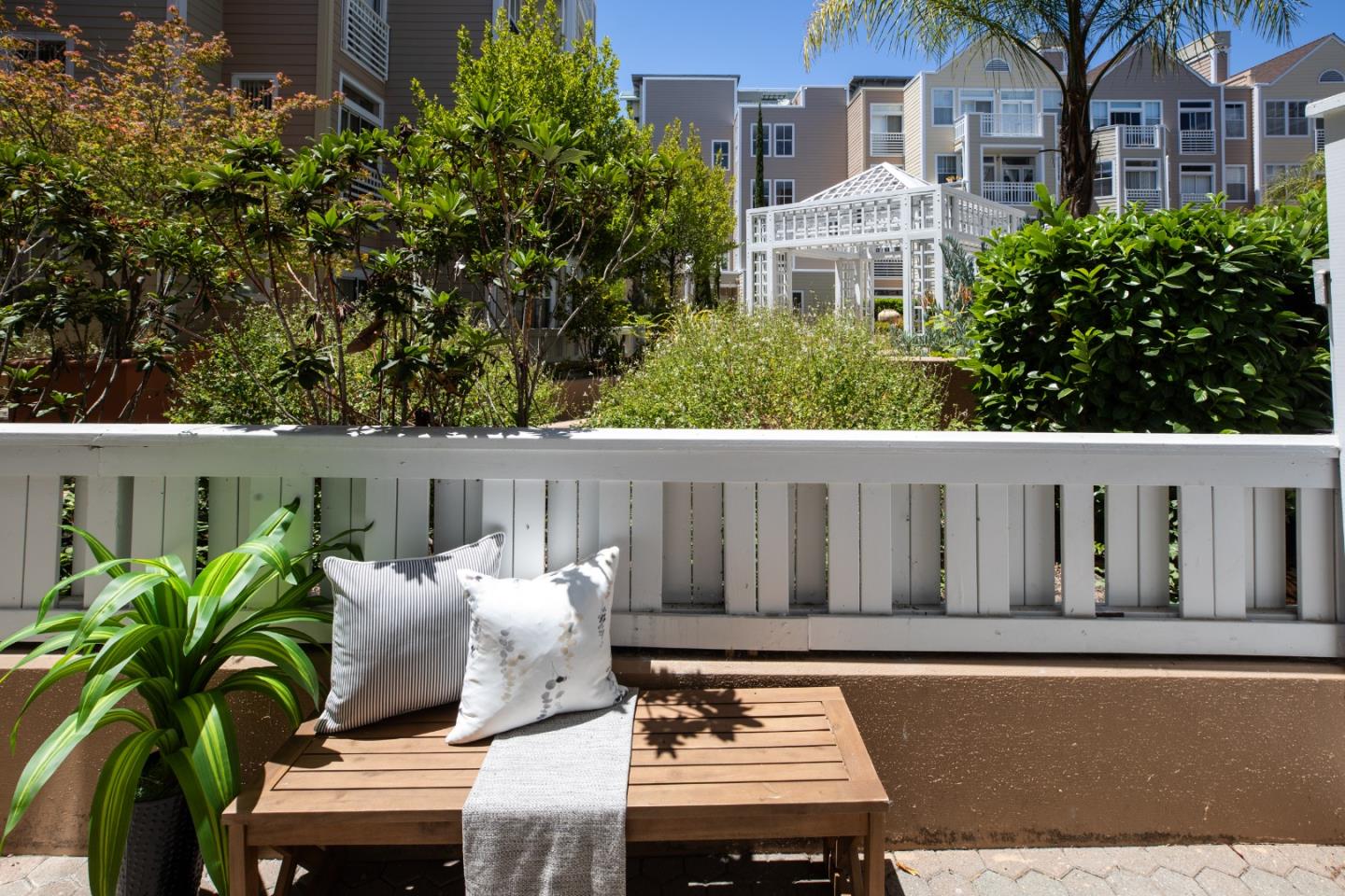 550 Ortega Avenue B123