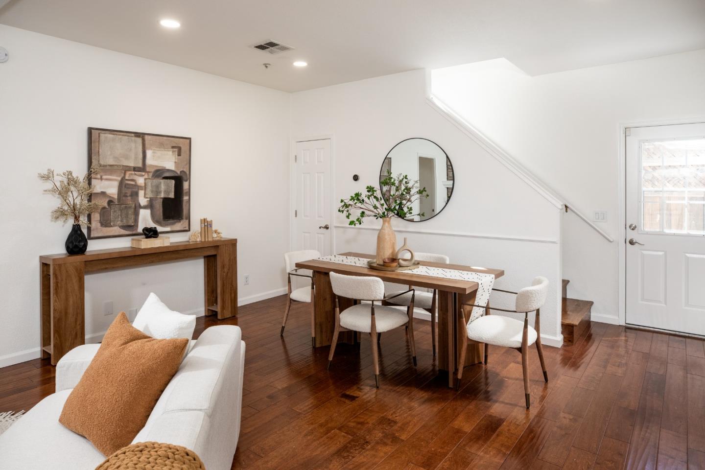 1023 Roosevelt Avenue