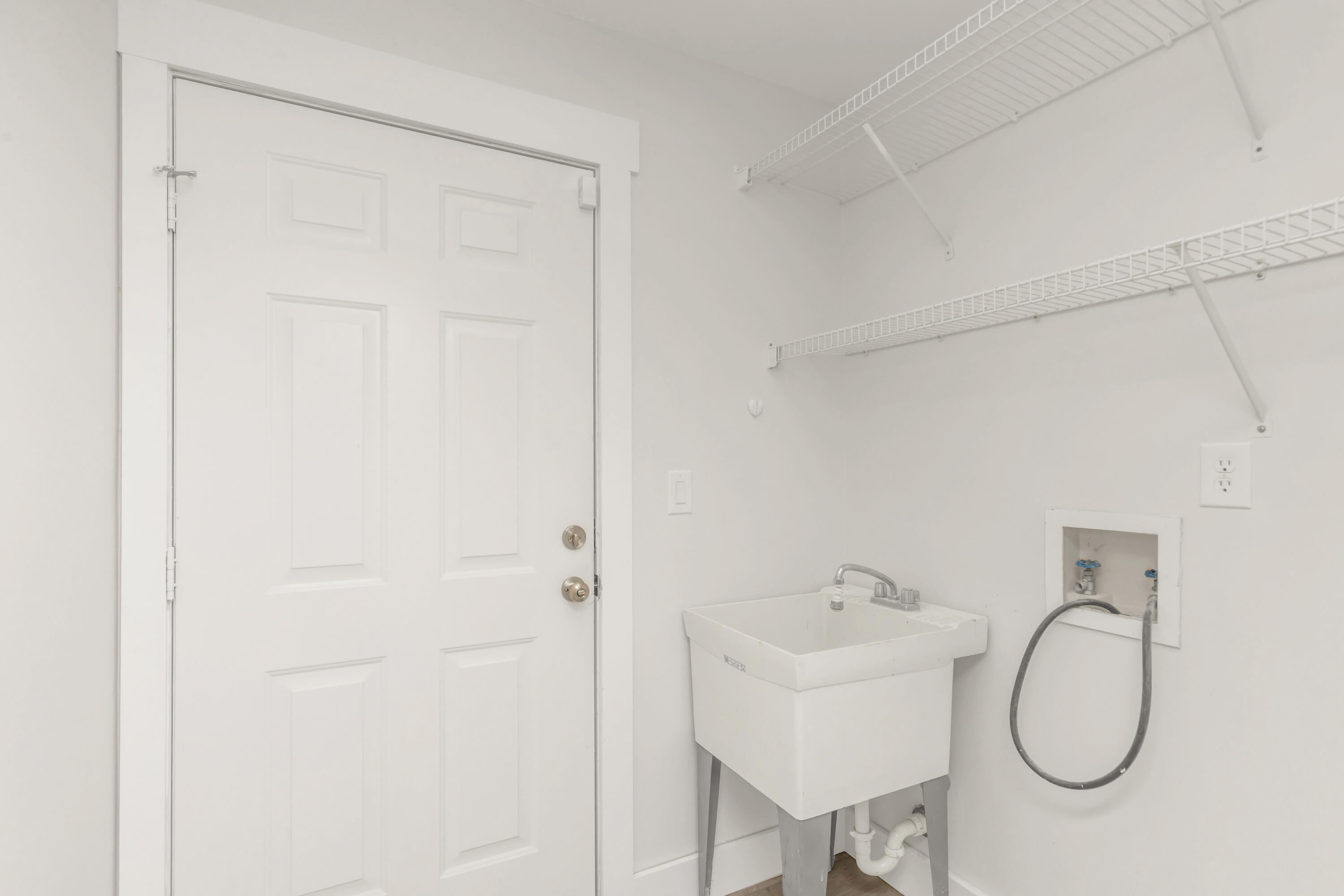 197 Kel-Wen Circle, Kel-wen