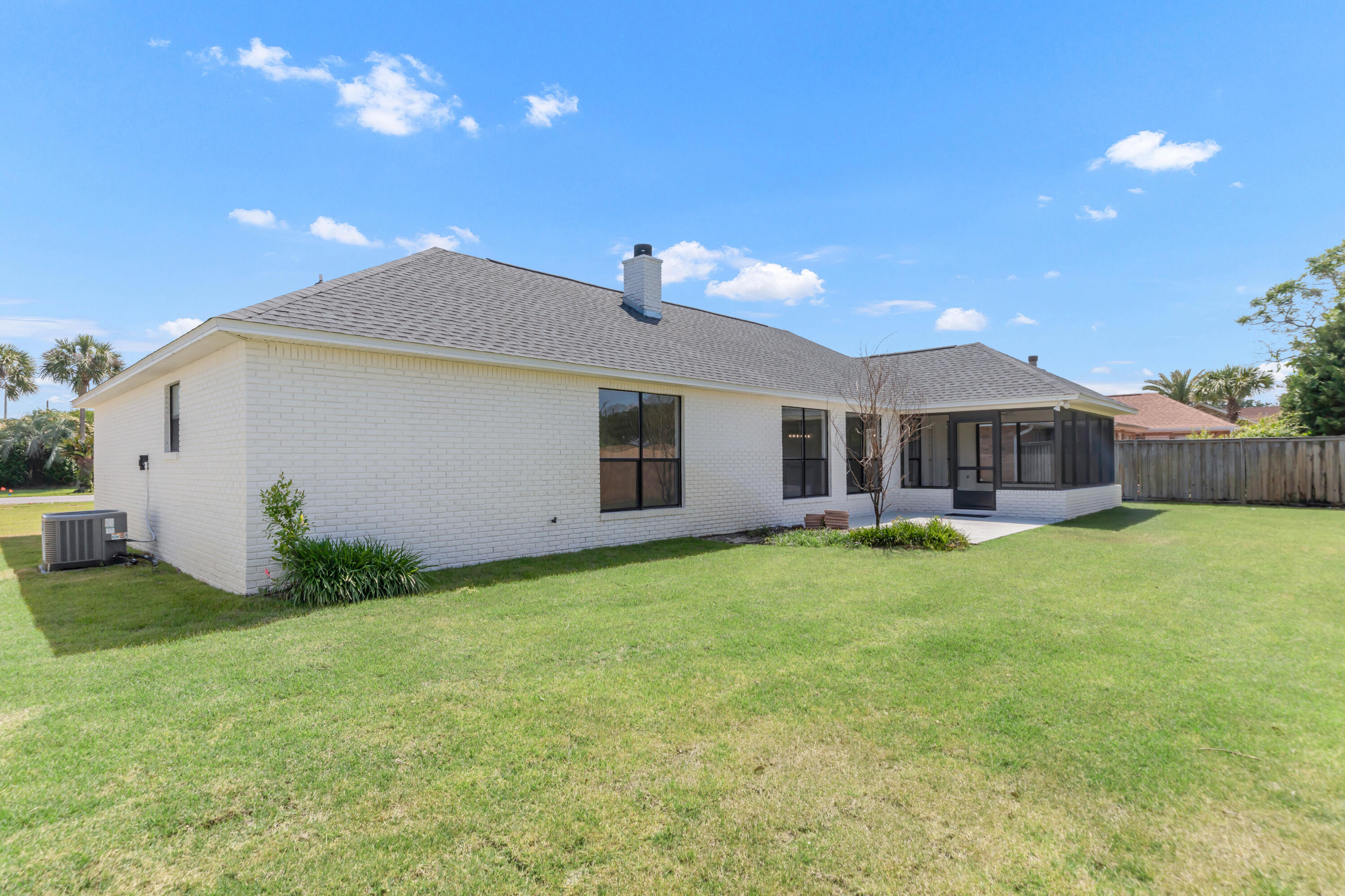 197 Kel-Wen Circle, Kel-wen