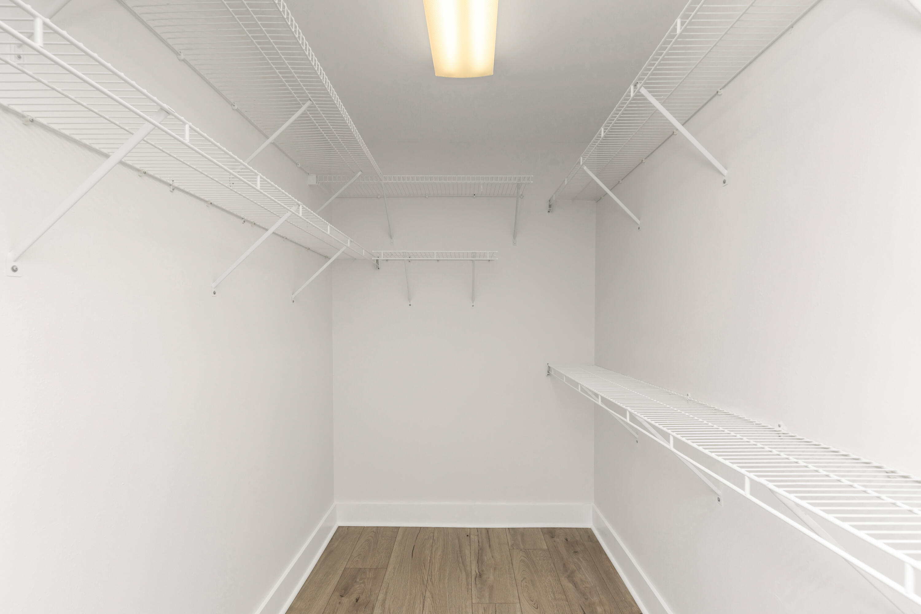 197 Kel-Wen Circle, Kel-wen