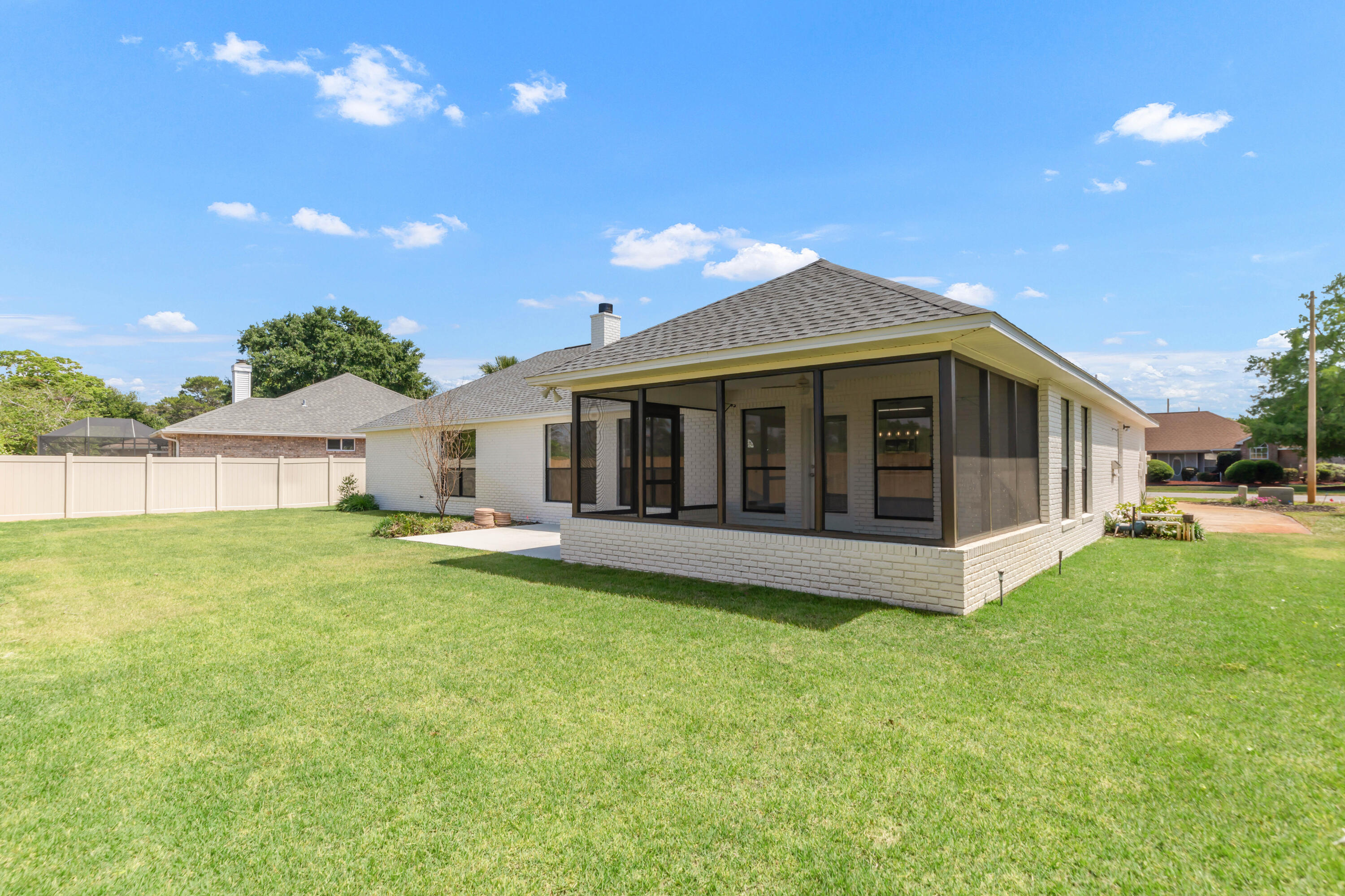 197 Kel-Wen Circle, Kel-wen