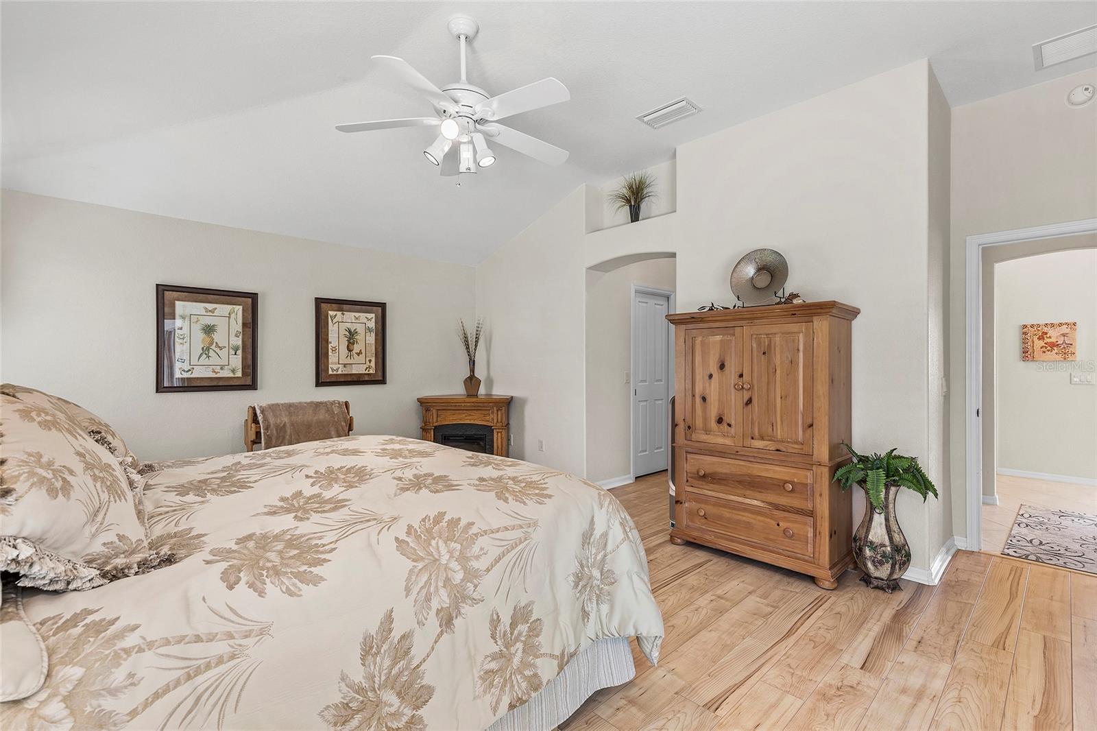 399 THISTLEDOWN WAY