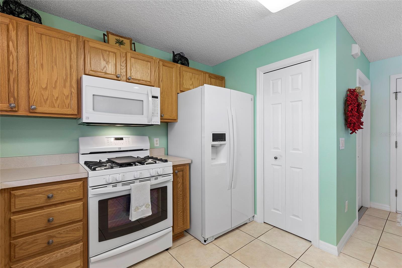 8394 SE 173RD HENDRICKS LN