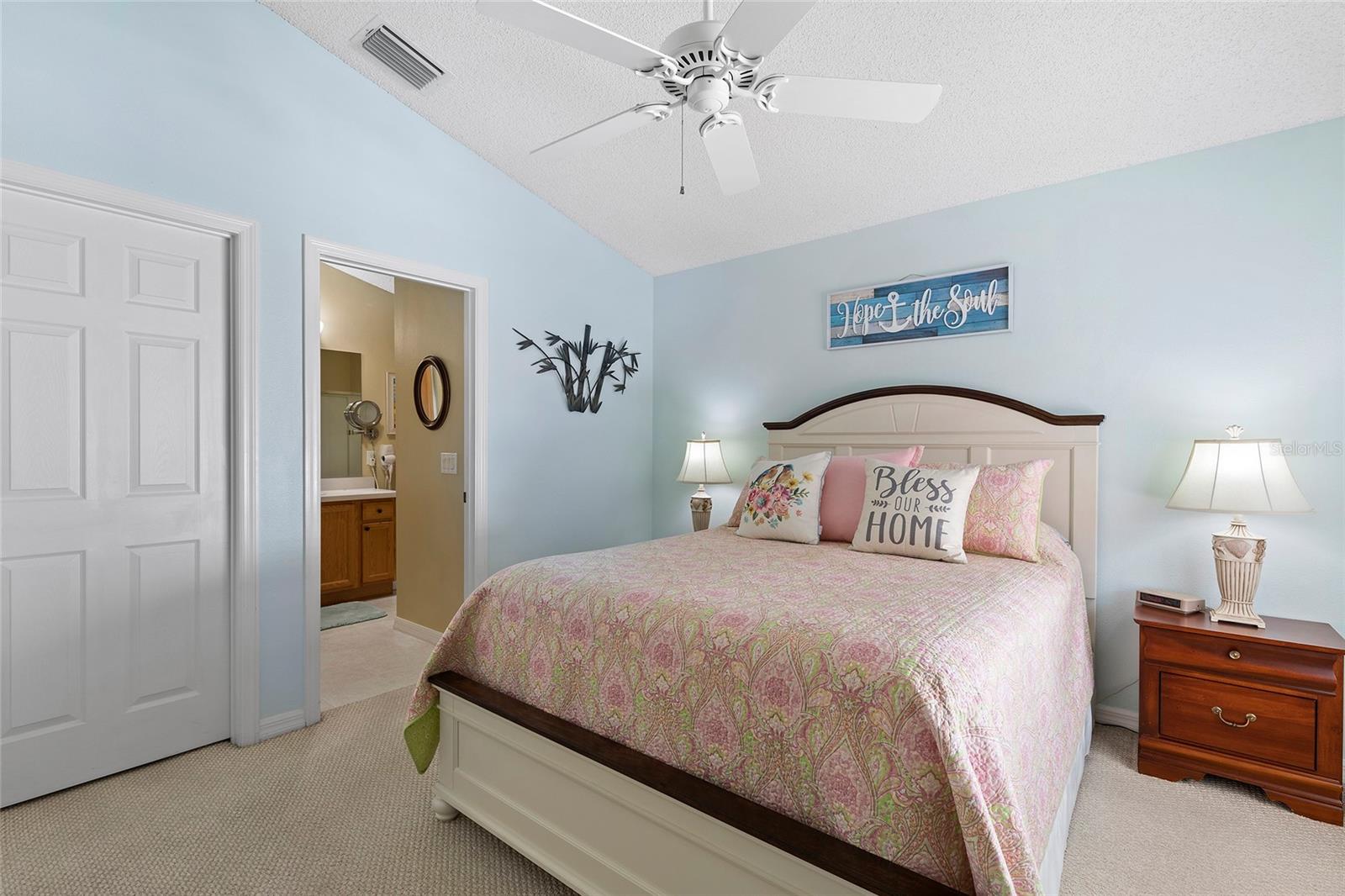 8394 SE 173RD HENDRICKS LN