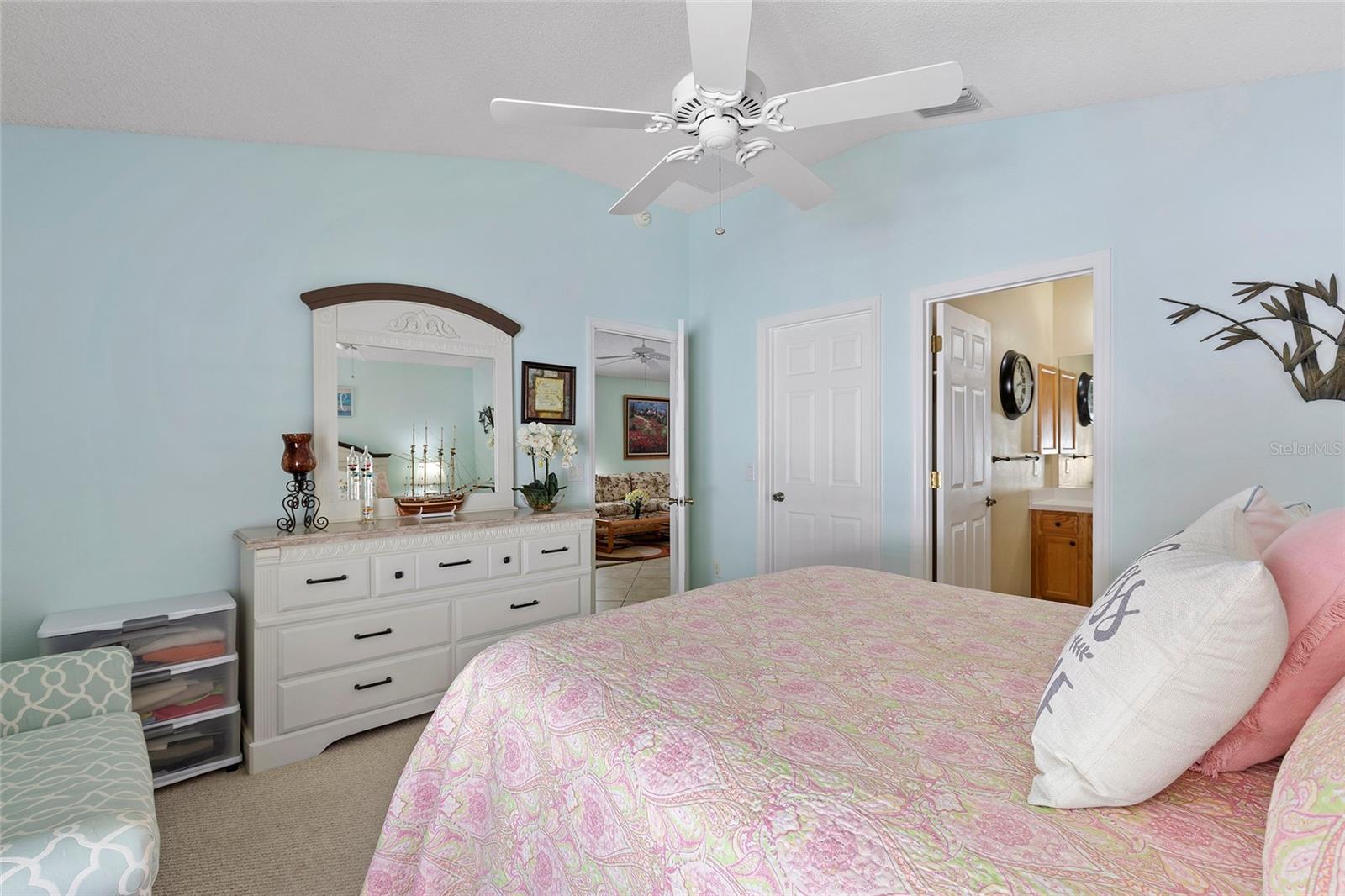 8394 SE 173RD HENDRICKS LN