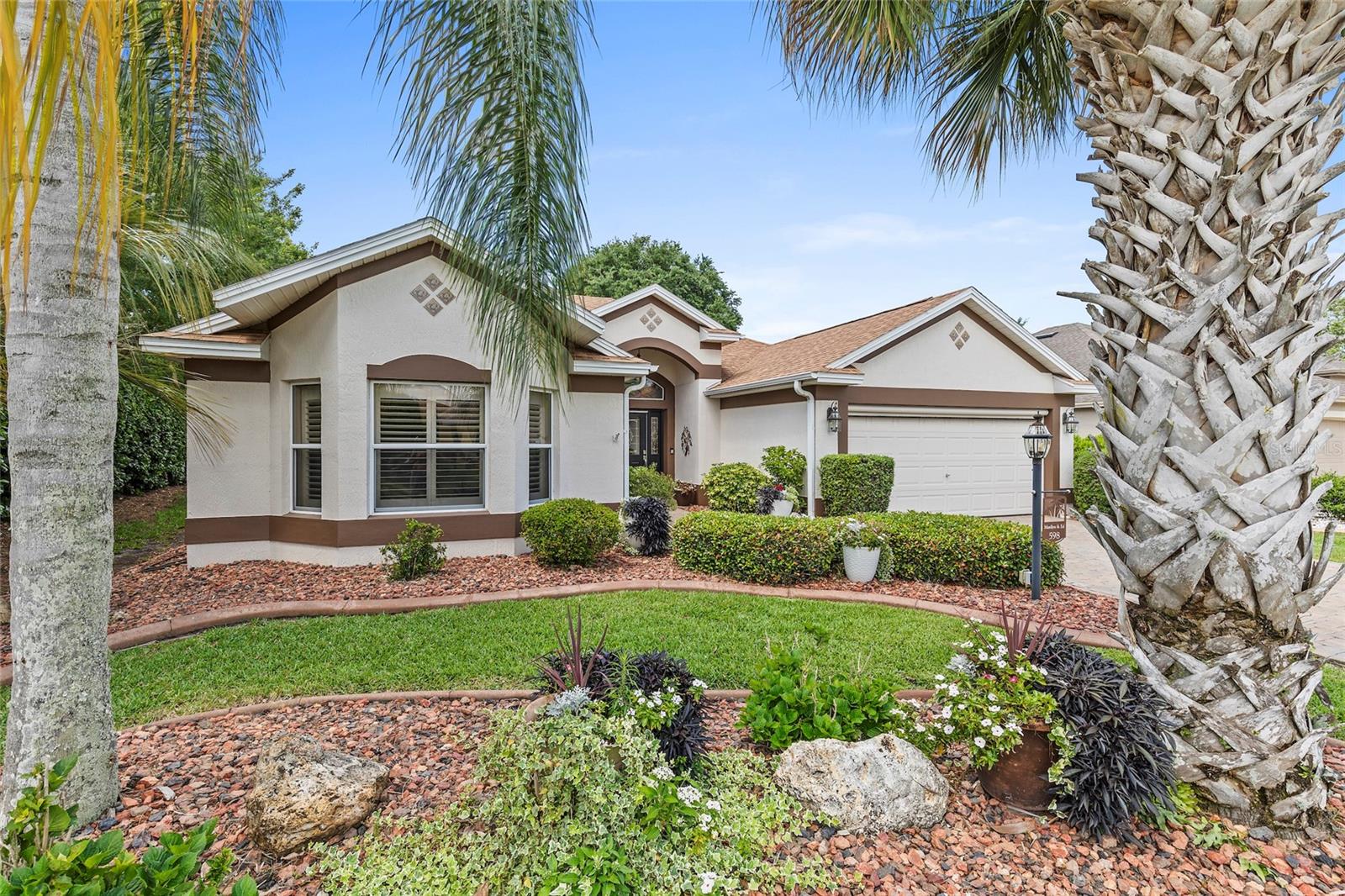 598 KINGSTON WAY