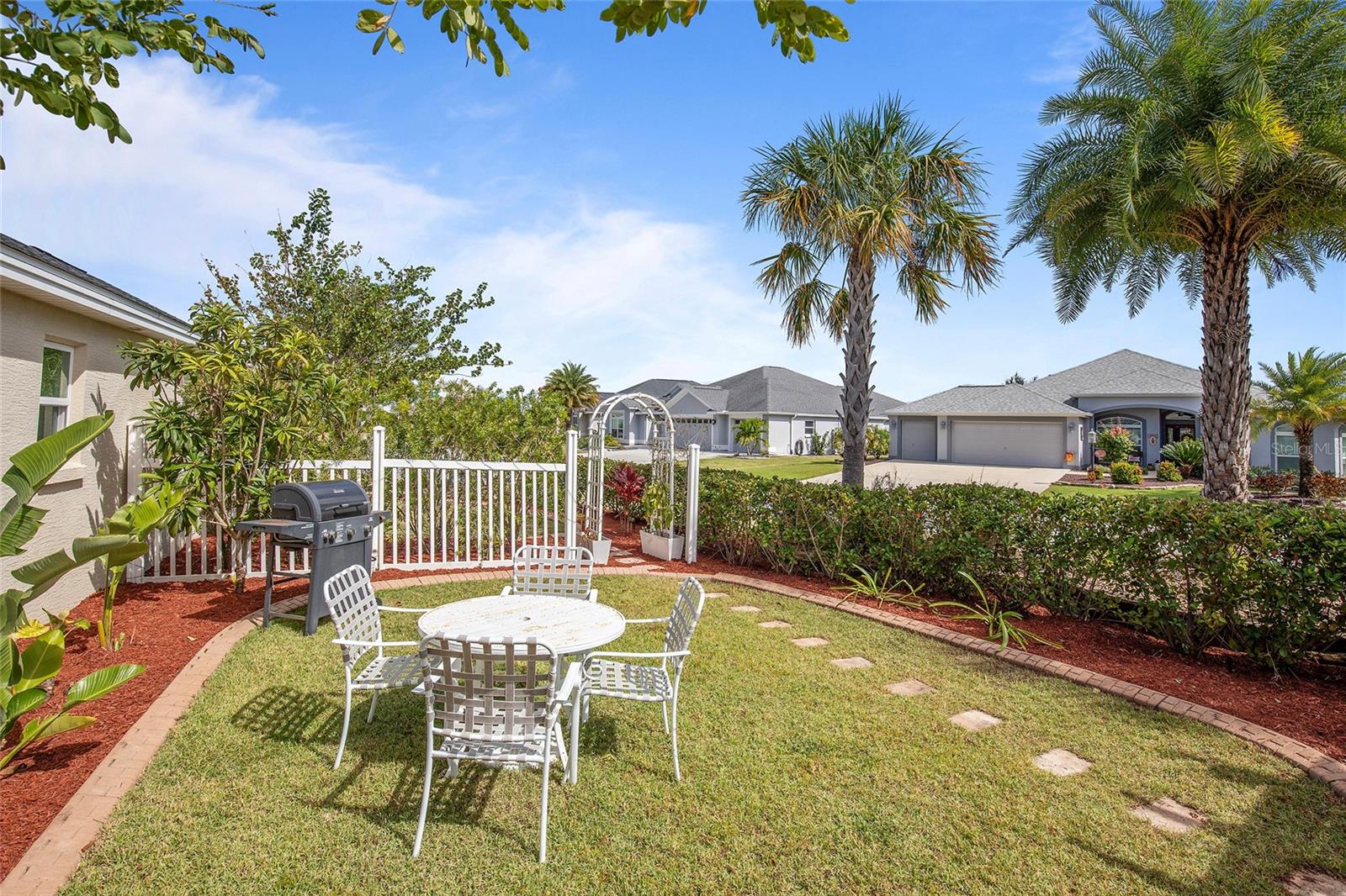 1102 DENICOLA DR
