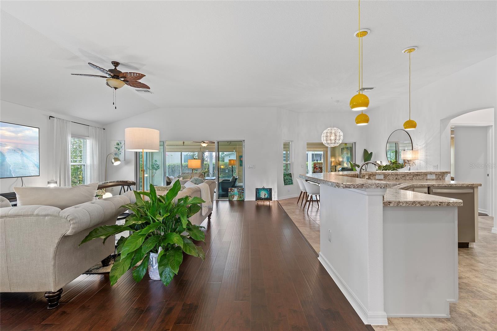 1102 DENICOLA DR
