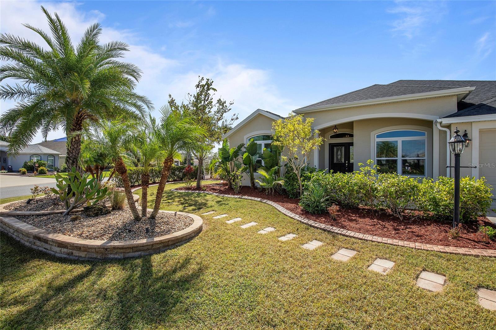 1102 DENICOLA DR