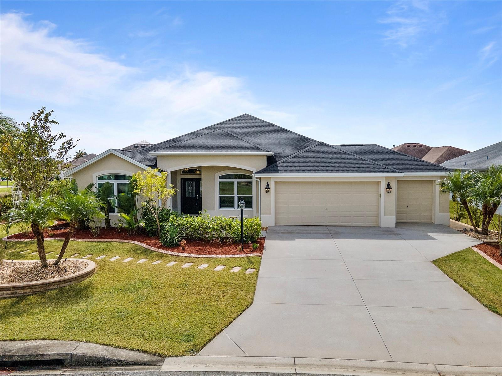 1102 DENICOLA DR