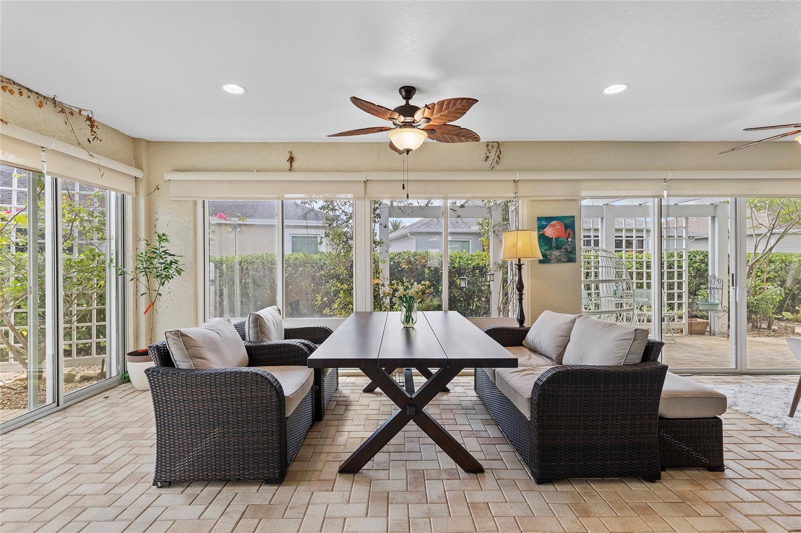 1102 DENICOLA DR