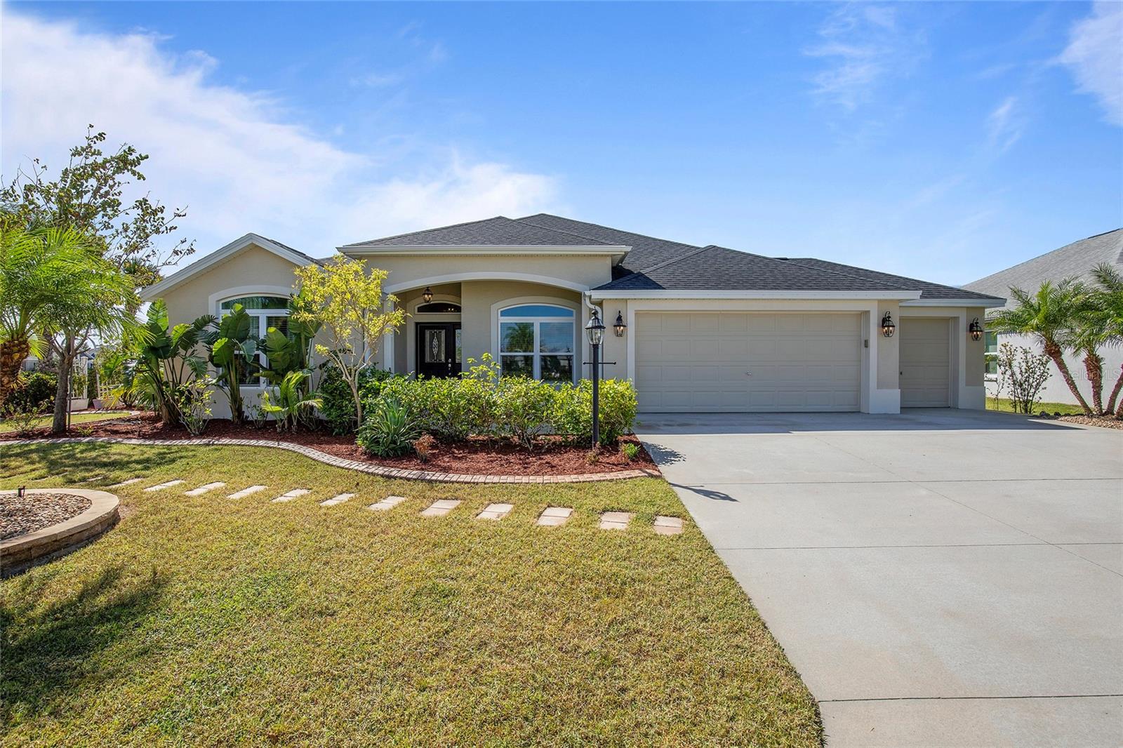 1102 DENICOLA DR