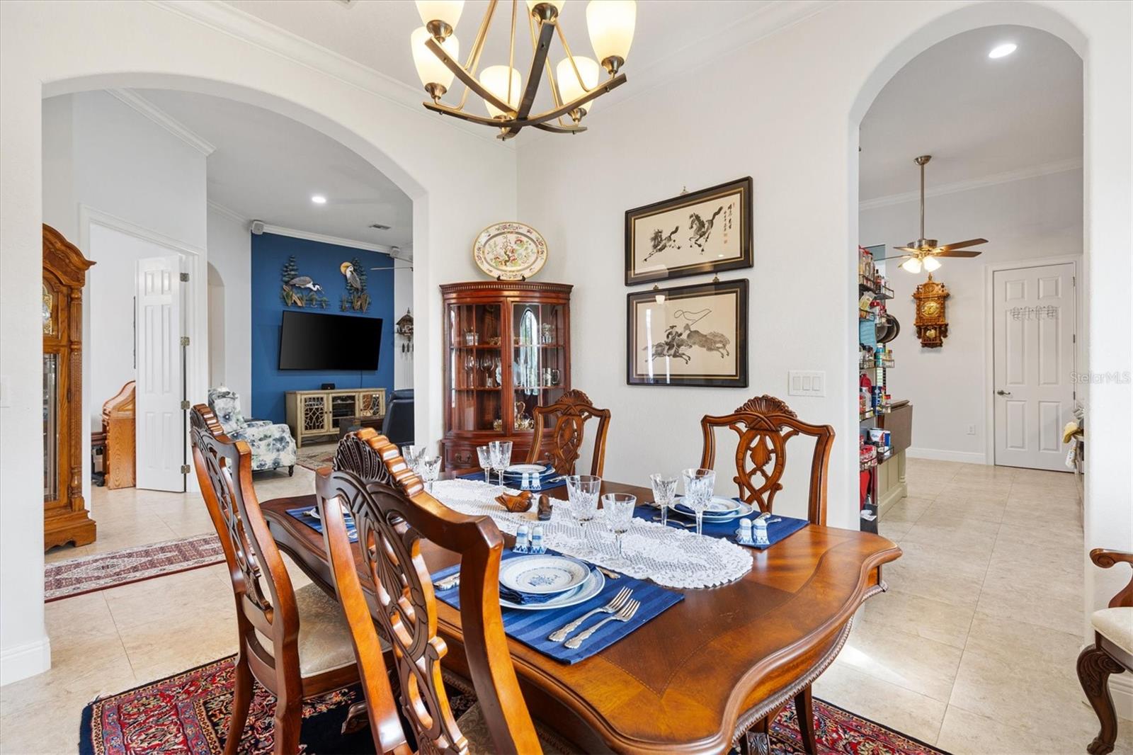 5233 FOUNTAIN WALK