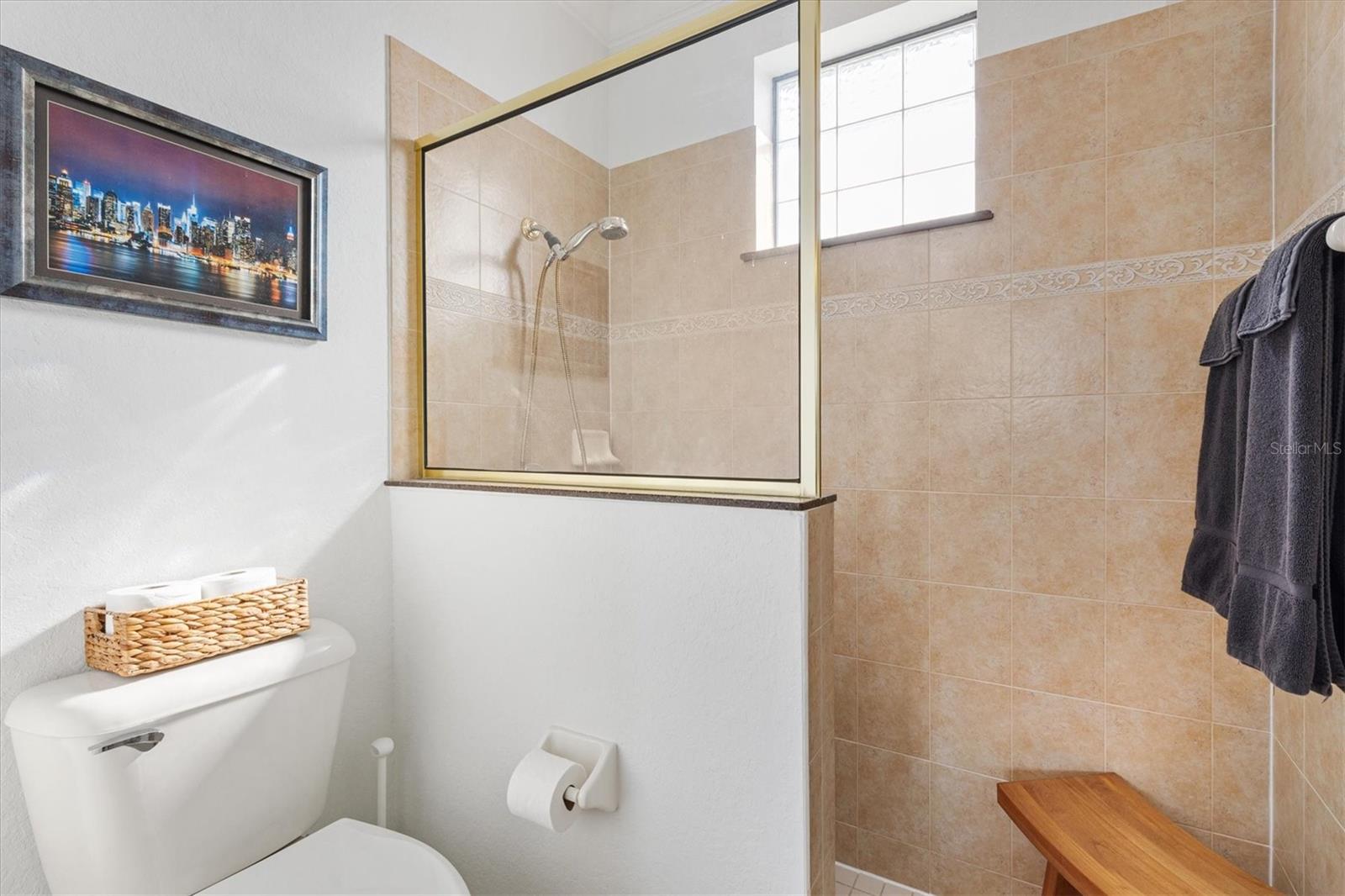 5233 FOUNTAIN WALK