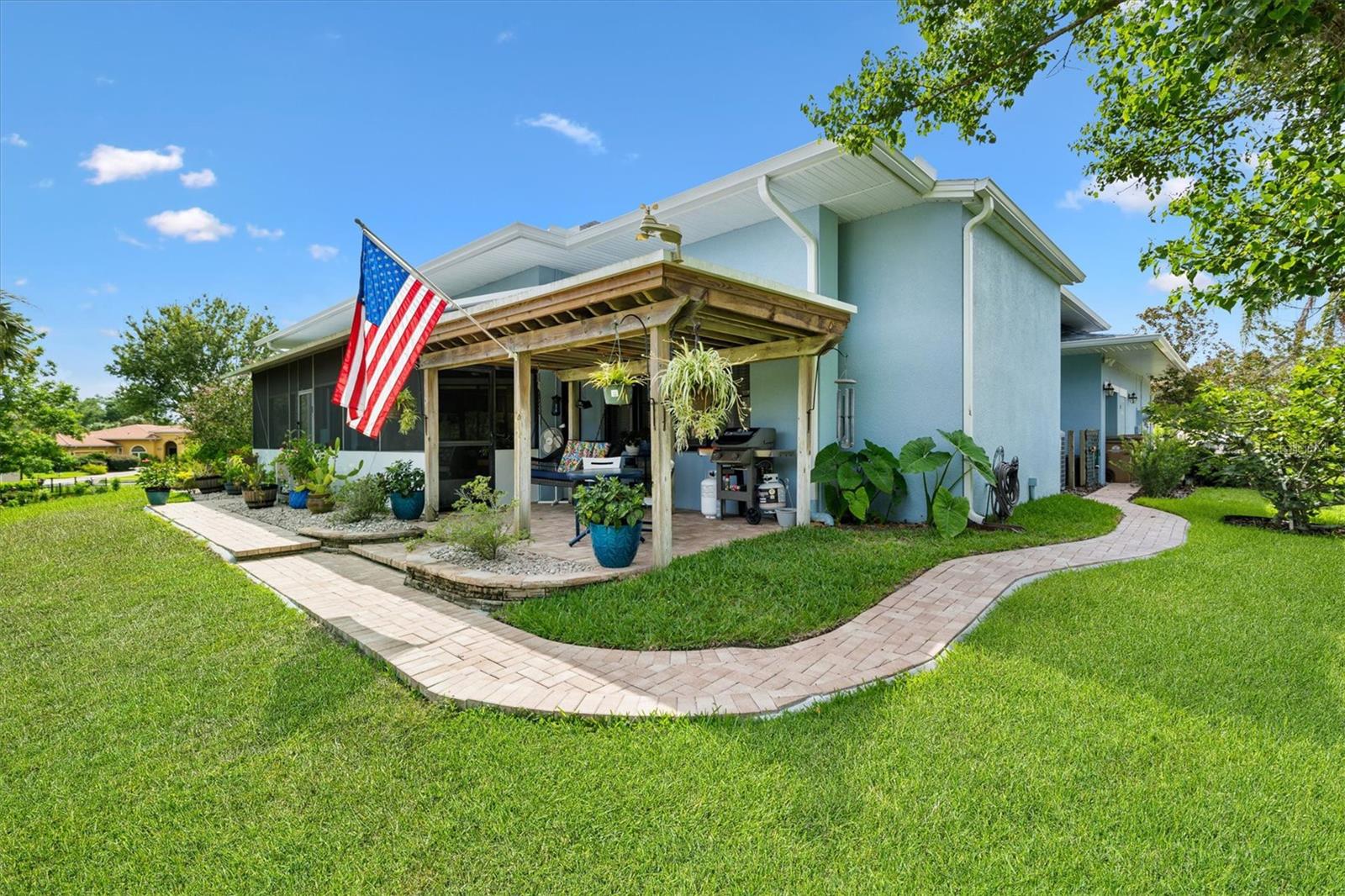 5233 FOUNTAIN WALK