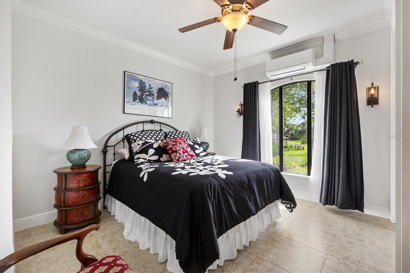 5233 FOUNTAIN WALK