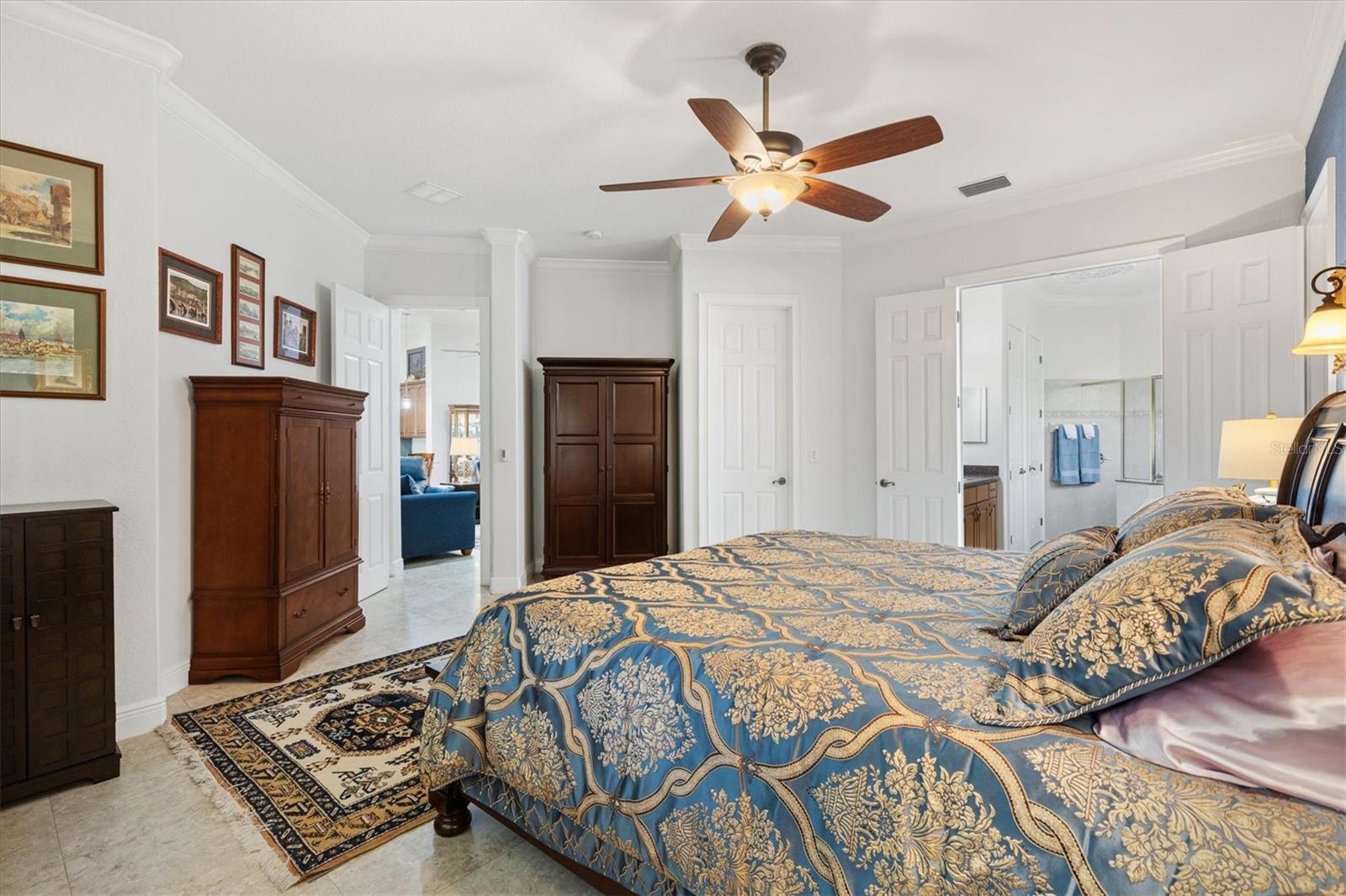 5233 FOUNTAIN WALK