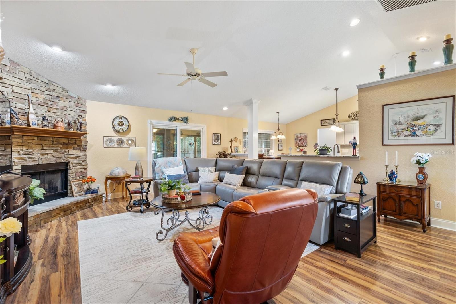 10405 SE 42ND TER