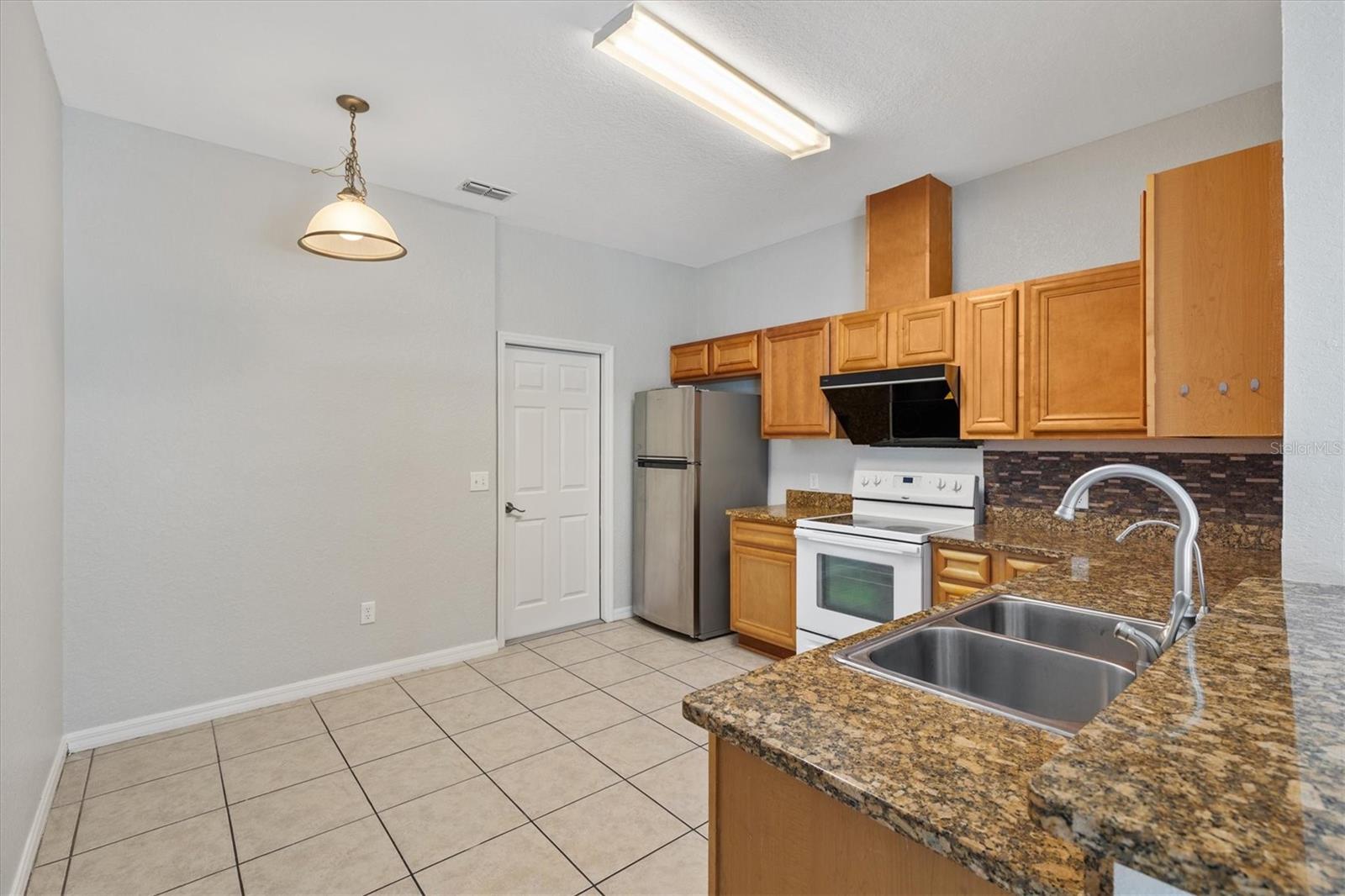 5186 NE 122ND BLVD
