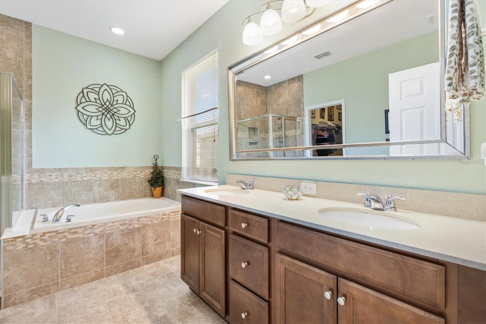 4110 ARLINGTON RIDGE BLVD