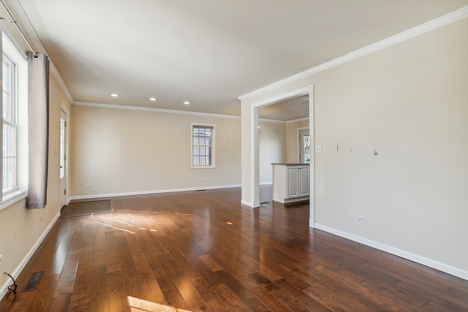 390 Pleasant Hill Road