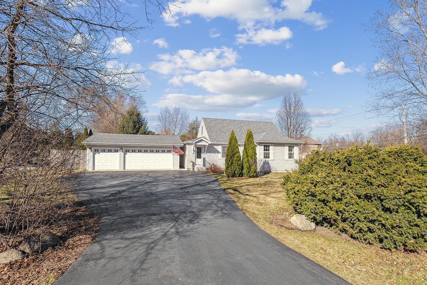 390 Pleasant Hill Road