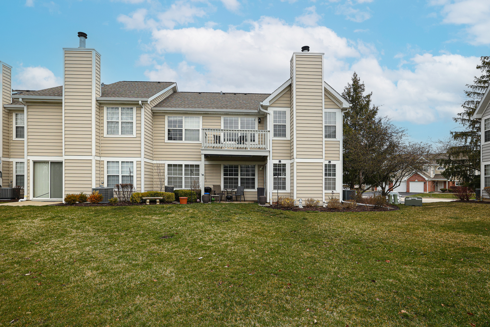 290 Sheffield Drive Unit: 290