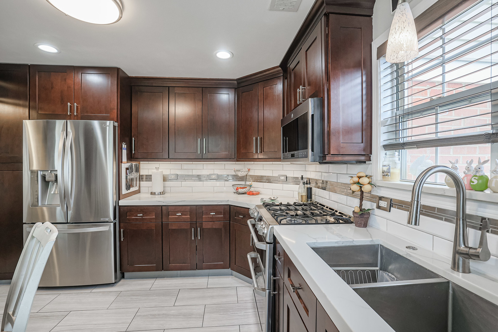 290 Sheffield Drive Unit: 290